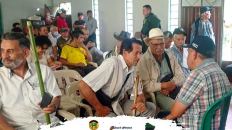 Alcalde de Zipacón encabeza importante diálogo ciudadano: Compromiso por la seguridad y bienestar de la comunidad